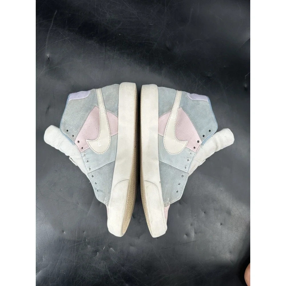 Nike Blazer‎ Royal Easter 2018 Men's Size 8.5 (A02368-600)